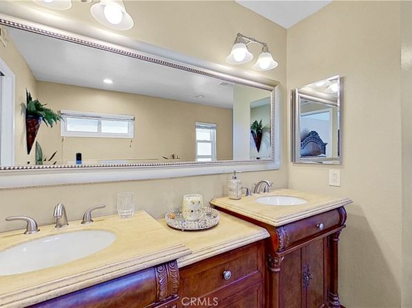 6226 Mammoth Avenue, Van Nuys CA 91401