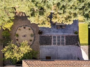 6226 Mammoth Avenue, Van Nuys CA 91401