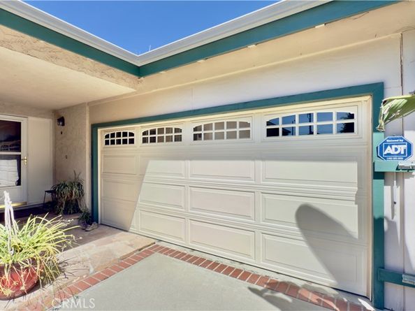 9428 Noble Avenue, North Hills CA 91343