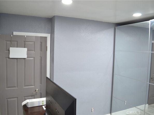 11068 Penrose, Sun Valley CA 91352