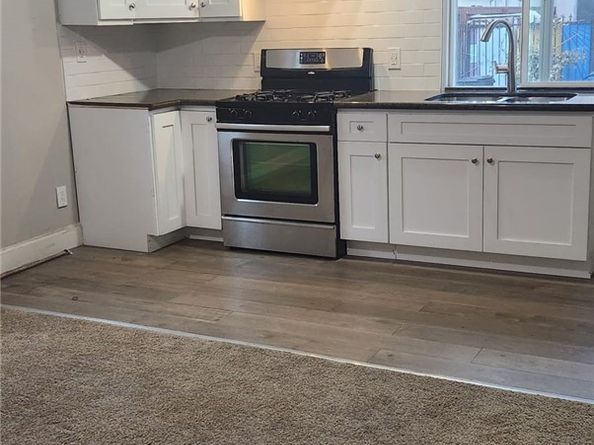 901 E 42nd, Los Angeles CA 90011