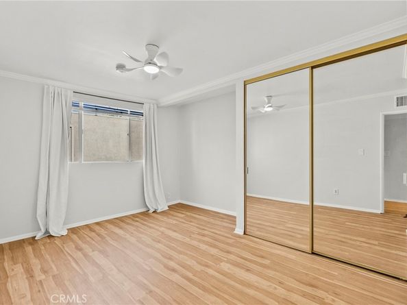 5305 White Oak Avenue K, Encino CA 91316