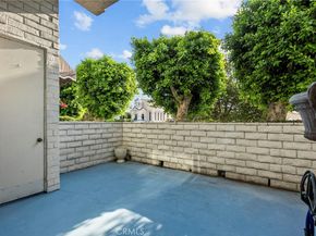5305 White Oak Avenue K, Encino CA 91316