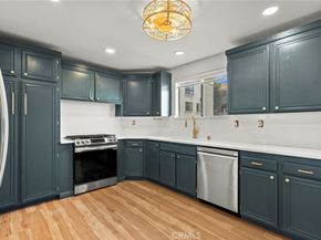 5305 White Oak Avenue K, Encino CA 91316