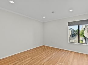 5305 White Oak Avenue K, Encino CA 91316