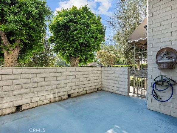 5305 White Oak Avenue K, Encino CA 91316