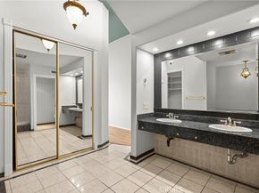 5305 White Oak Avenue K, Encino CA 91316