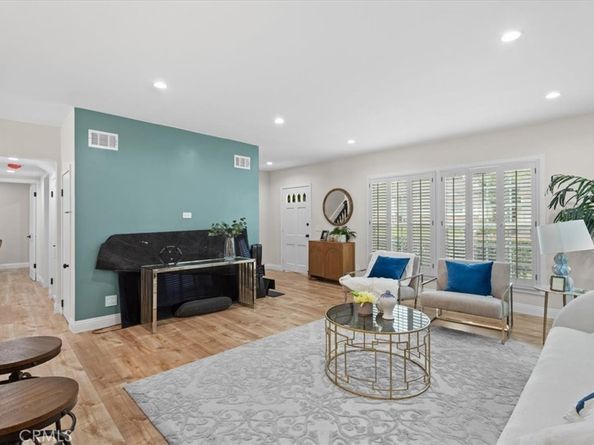 16842 Liggett Street, Los Angeles CA 91343