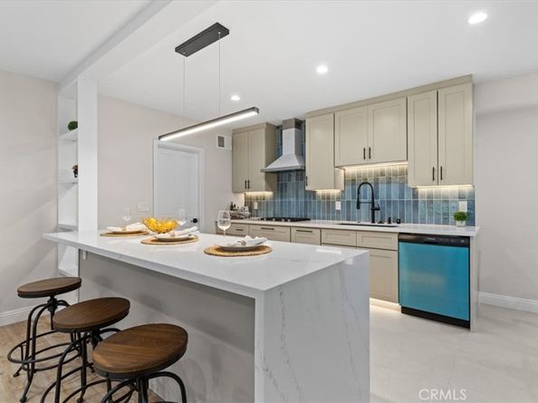 16842 Liggett Street, Los Angeles CA 91343