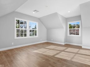 16842 Liggett Street, Los Angeles CA 91343