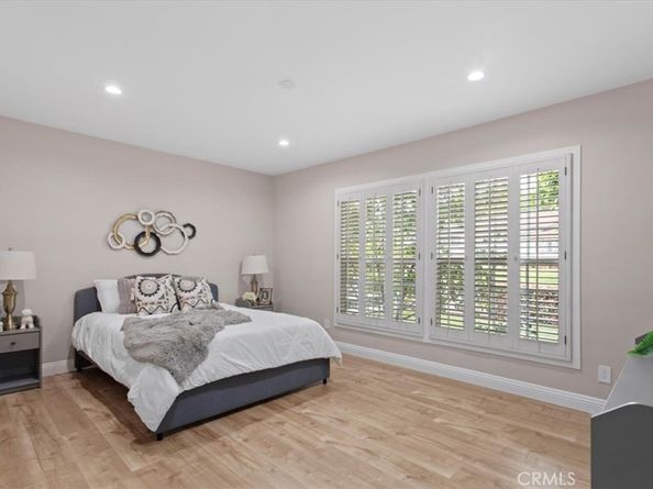 16842 Liggett Street, Los Angeles CA 91343