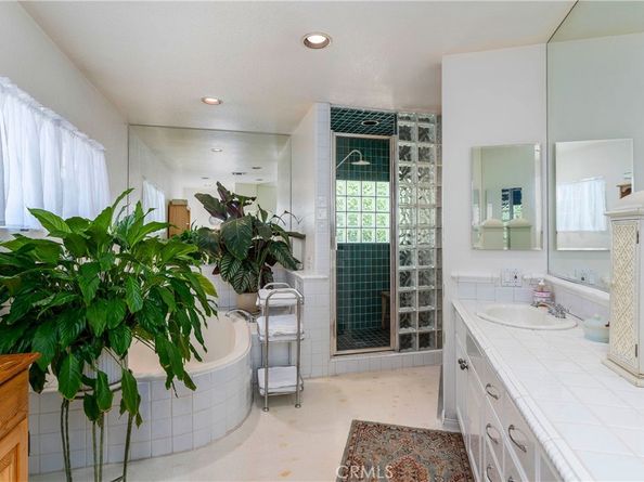 5828 Calvin, Tarzana CA 91356