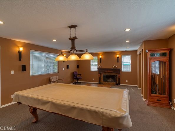 10049 Langdon, San Fernando CA 91345