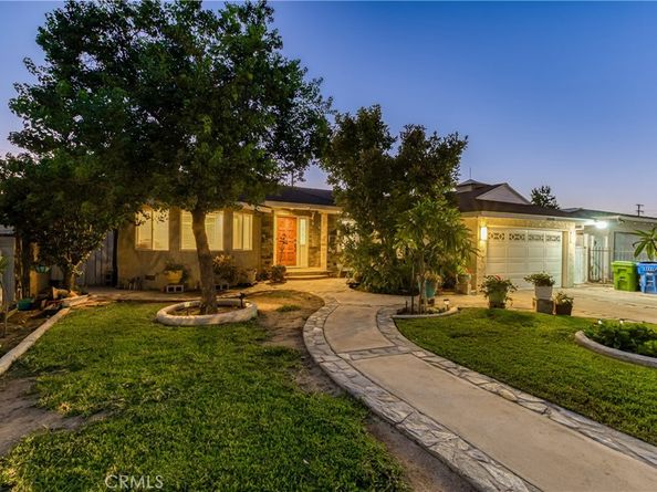 10049 Langdon, San Fernando CA 91345