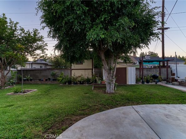 10049 10049 Langdon, San Fernando CA 91345