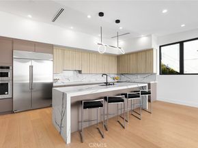5130 Medina Road, Woodland Hills CA 91364