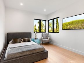 5130 Medina Road, Woodland Hills CA 91364