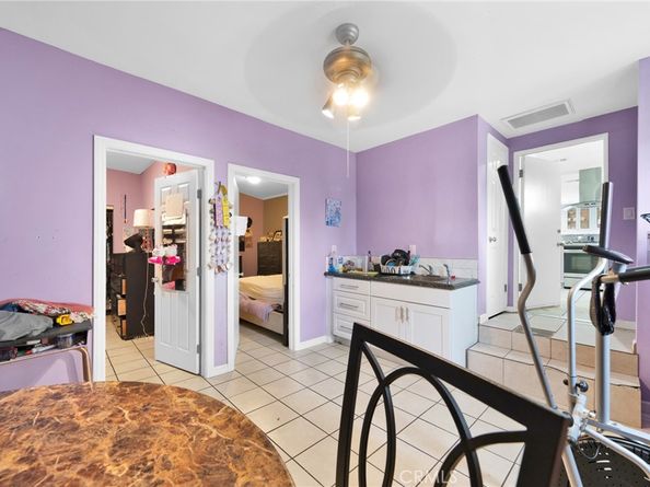 10050 Balboa Boulevard, Northridge CA 91325