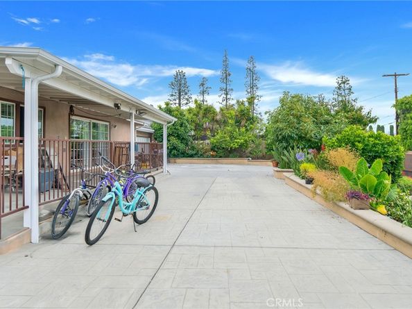 10050 Balboa Boulevard, Northridge CA 91325