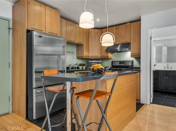 1222 N Olive Drive 213, West Hollywood CA 90069