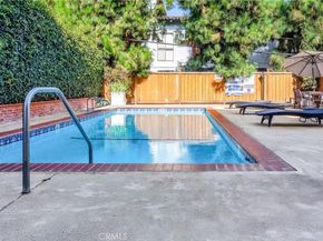 1222 N Olive Drive 213, West Hollywood CA 90069