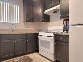 1665 E 84th Street, Los Angeles CA 90001