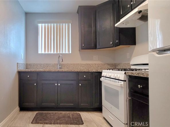 1665 E 84th Street, Los Angeles CA 90001