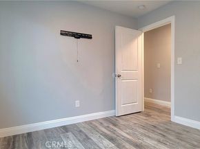1665 E 84th Street, Los Angeles CA 90001