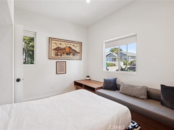 1401 Termino Avenue, Long Beach CA 90804