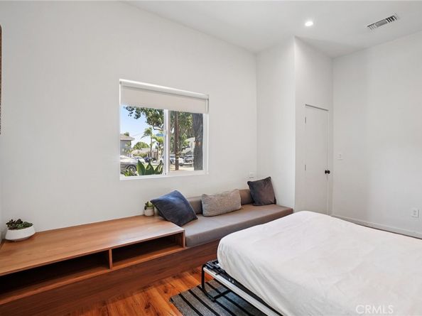1401 Termino Avenue, Long Beach CA 90804