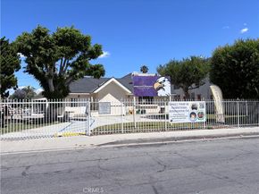 134 Racquet Club, Compton CA 90220