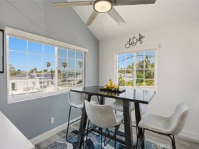 1809 Vanderbilt Lane C, Redondo Beach CA 90278