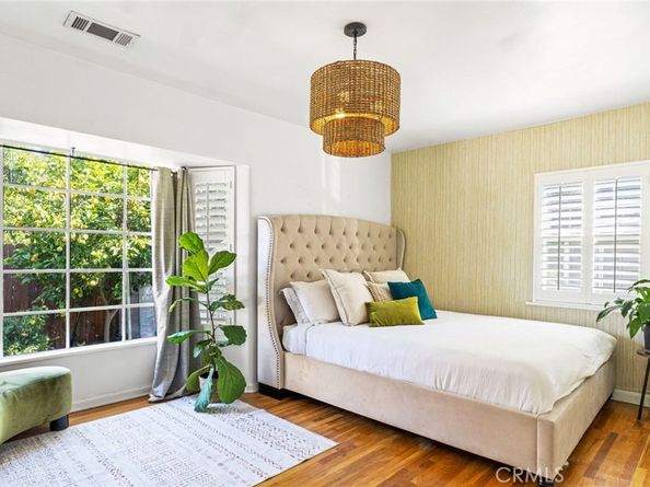 3209 Bennett Drive, Los Angeles CA 90068