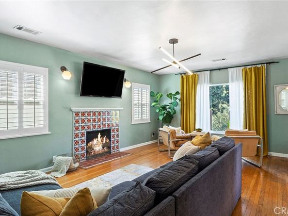 3209 Bennett Drive, Los Angeles CA 90068
