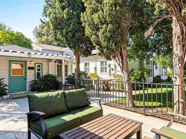 3209 Bennett Drive, Los Angeles CA 90068