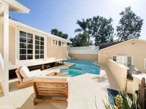 541 Oak Street, Laguna Beach CA 92651