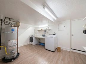 541 Oak Street, Laguna Beach CA 92651