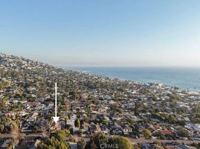541 Oak Street, Laguna Beach CA 92651