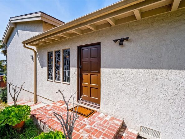 421 Loma Terrace, Laguna Beach CA 92651