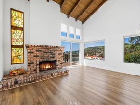 421 Loma Terrace, Laguna Beach CA 92651