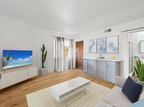 421 Loma Terrace, Laguna Beach CA 92651