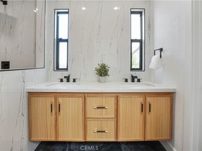 3560 Lavell, Los Angeles CA 90065