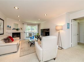 21450 Burbank Boulevard 211, Woodland Hills CA 91367