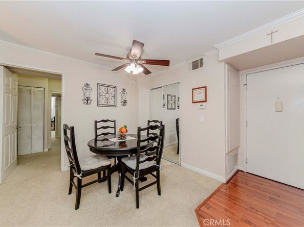 21450 Burbank Boulevard 211, Woodland Hills CA 91367