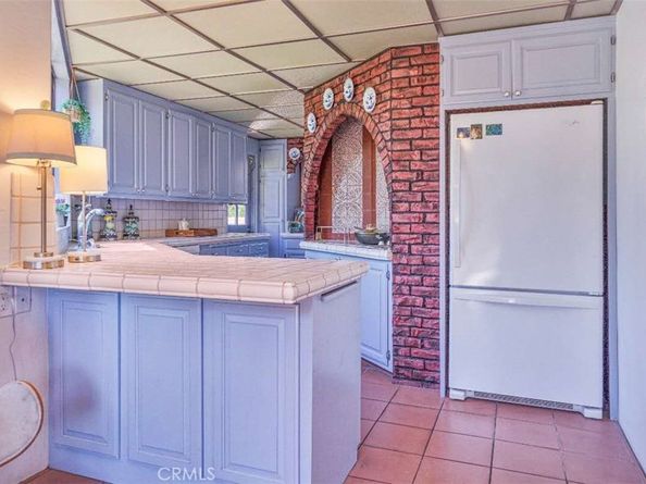 6723 Hillside Lane, Whittier CA 90602