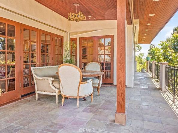 6723 Hillside Lane, Whittier CA 90602