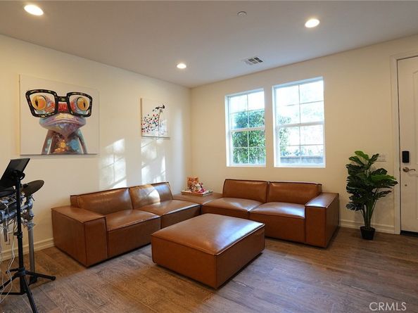 2908 E Via Fiano, Ontario CA 91764