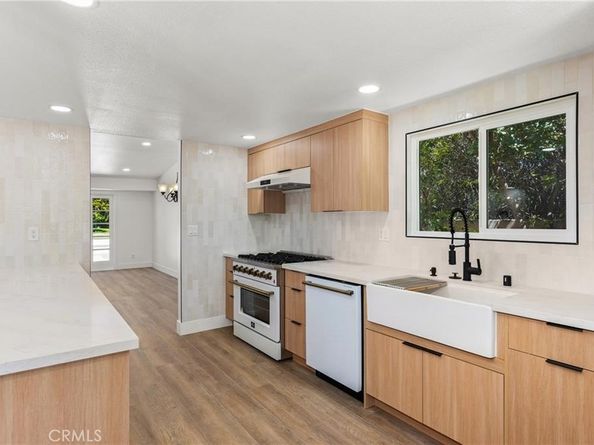 426 E Holyoke, Claremont CA 91711