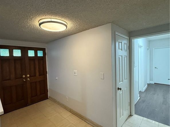 15935 Community Street, North Hills CA 91343