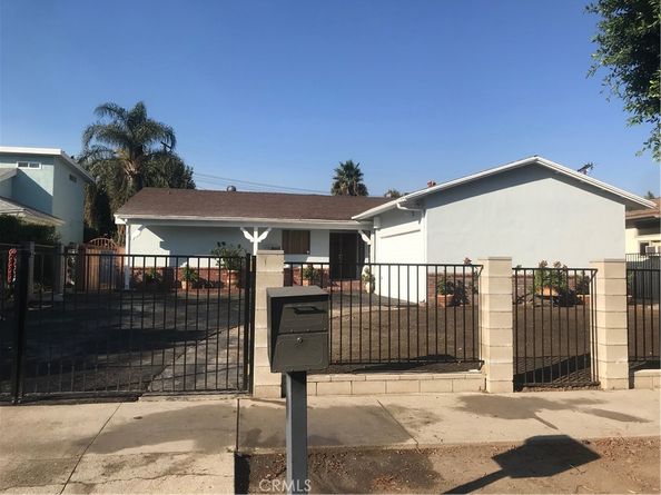 15935 Community Street, North Hills CA 91343